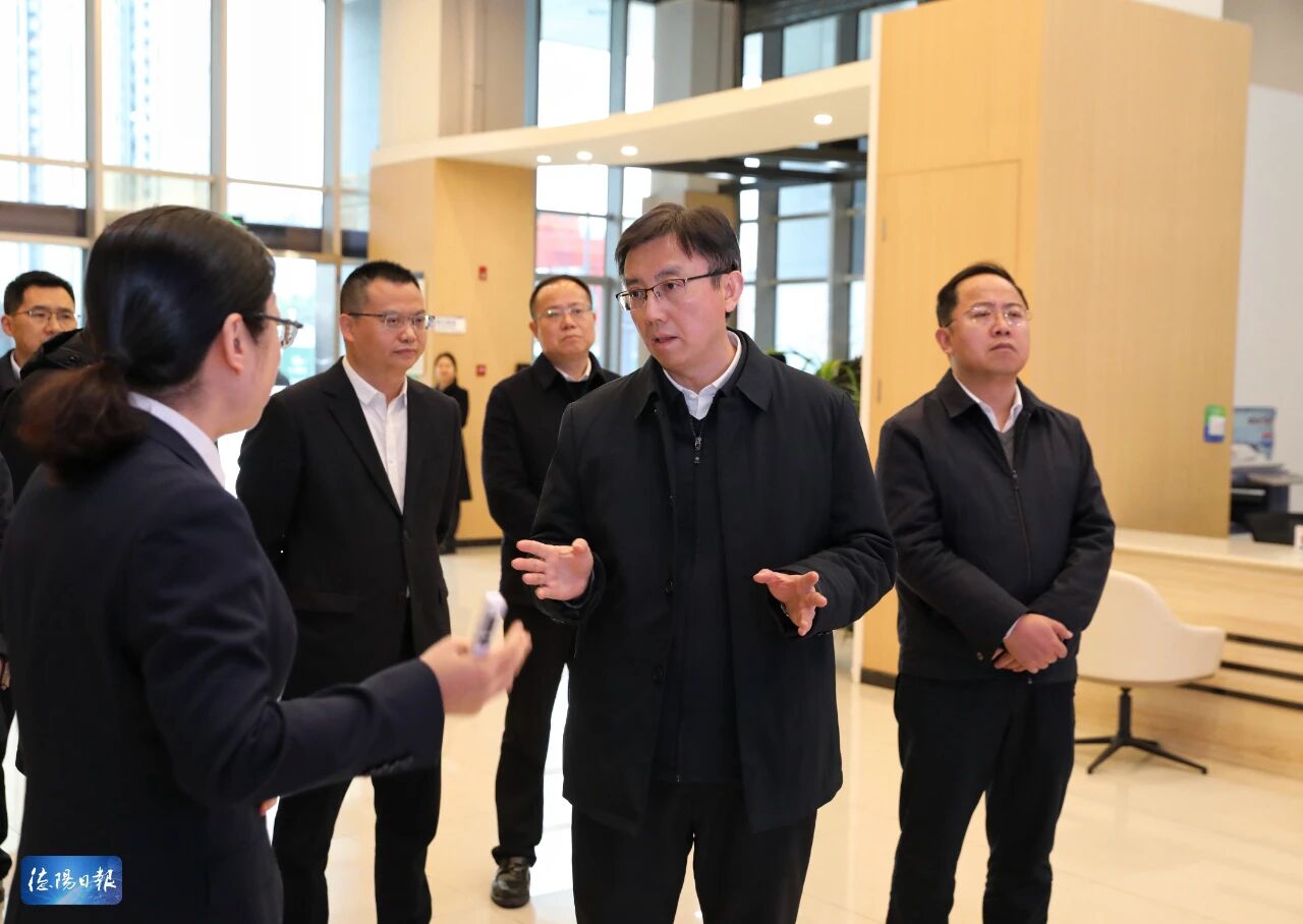 黄朝阳调研德阳发展控股集团有限公司时强调：聚焦中心大局主动作为 为推动德阳经济社会高质量发展提供强大动力